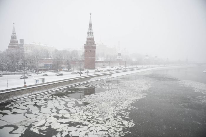 Рекордный снегопад в Москве и Подмосковье