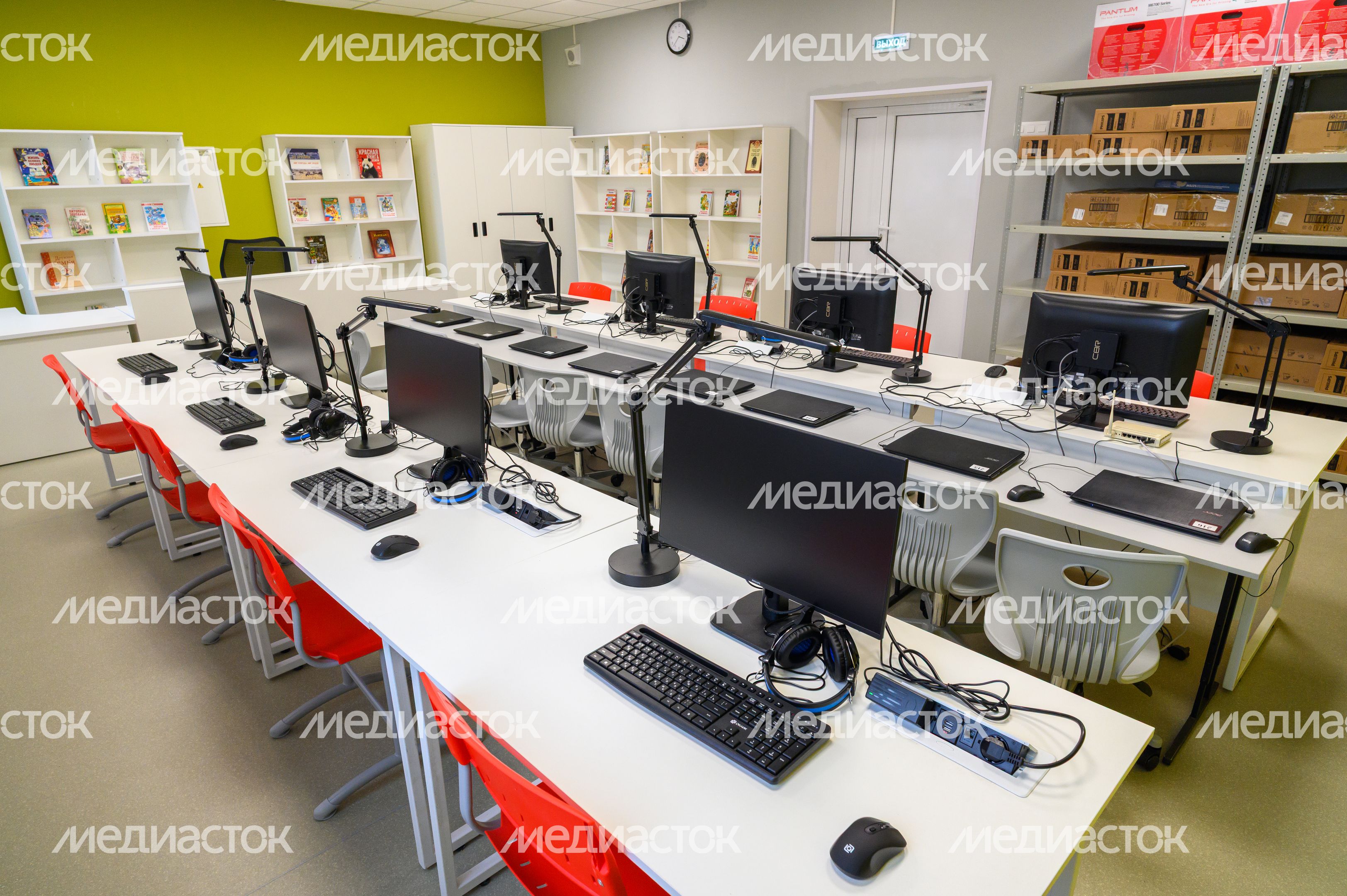 Ашукинская средняя школа Пушкинского округа после капитального ремонта Ашукинская средняя школа Пушкинского округа после капитального ремонта