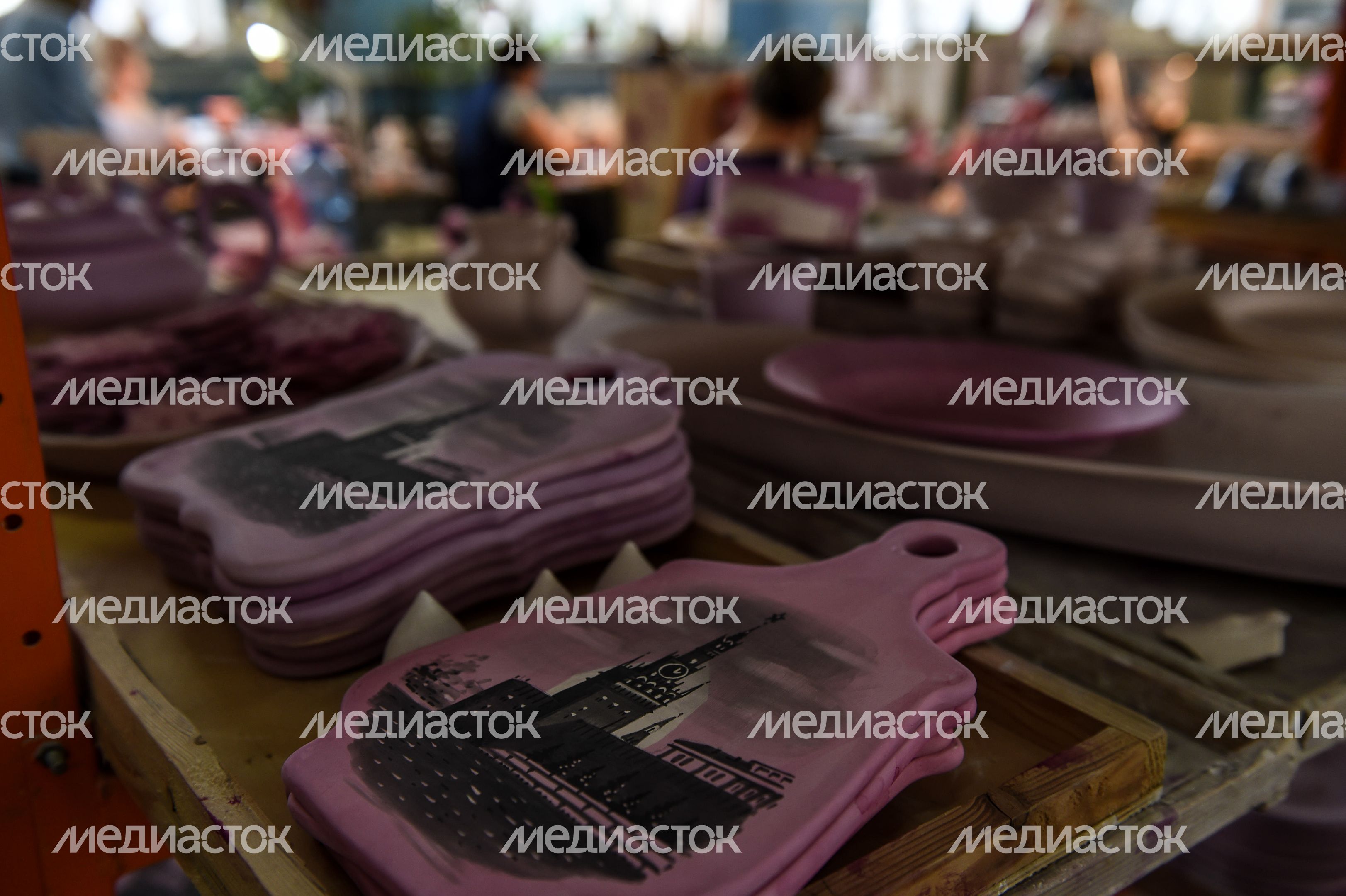Производство знаменитого Гжельского фарфора
