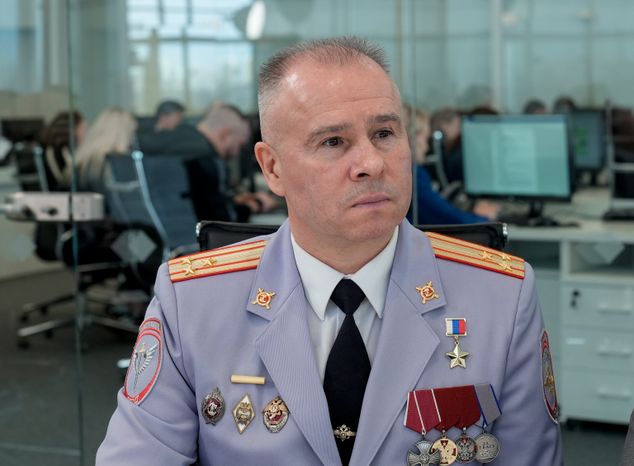 Встреча губернатора с членами Общественного совета образовательной программы "Герои Подмосковья"