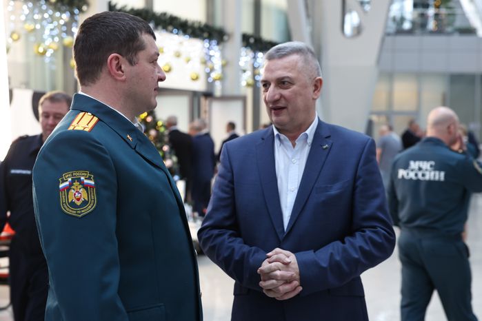 Выставка, приуроченная к 35-летию МЧС России