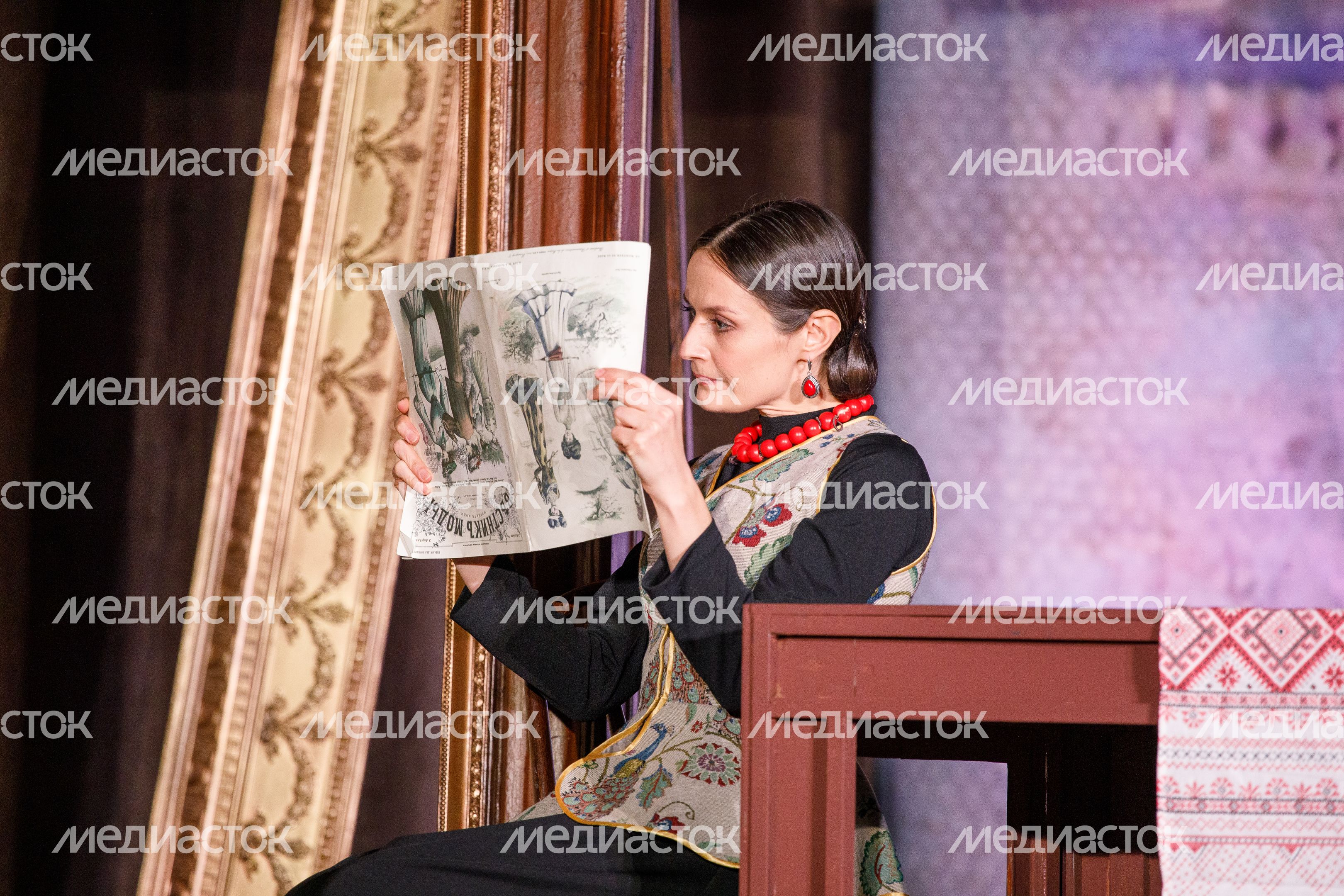 Москва. МГТ «Семейная картина» Москва. МГТ «Семейная картина»