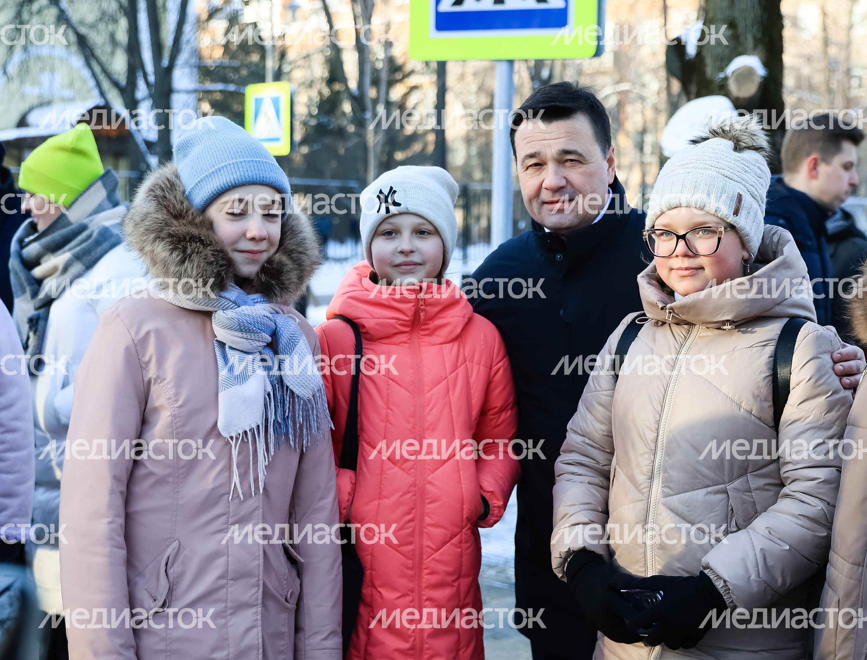 Встреча Губернатора Подмосковья с родителями учащихся СОШ №2 Встреча Губернатора Подмосковья с родителями учащихся СОШ №2