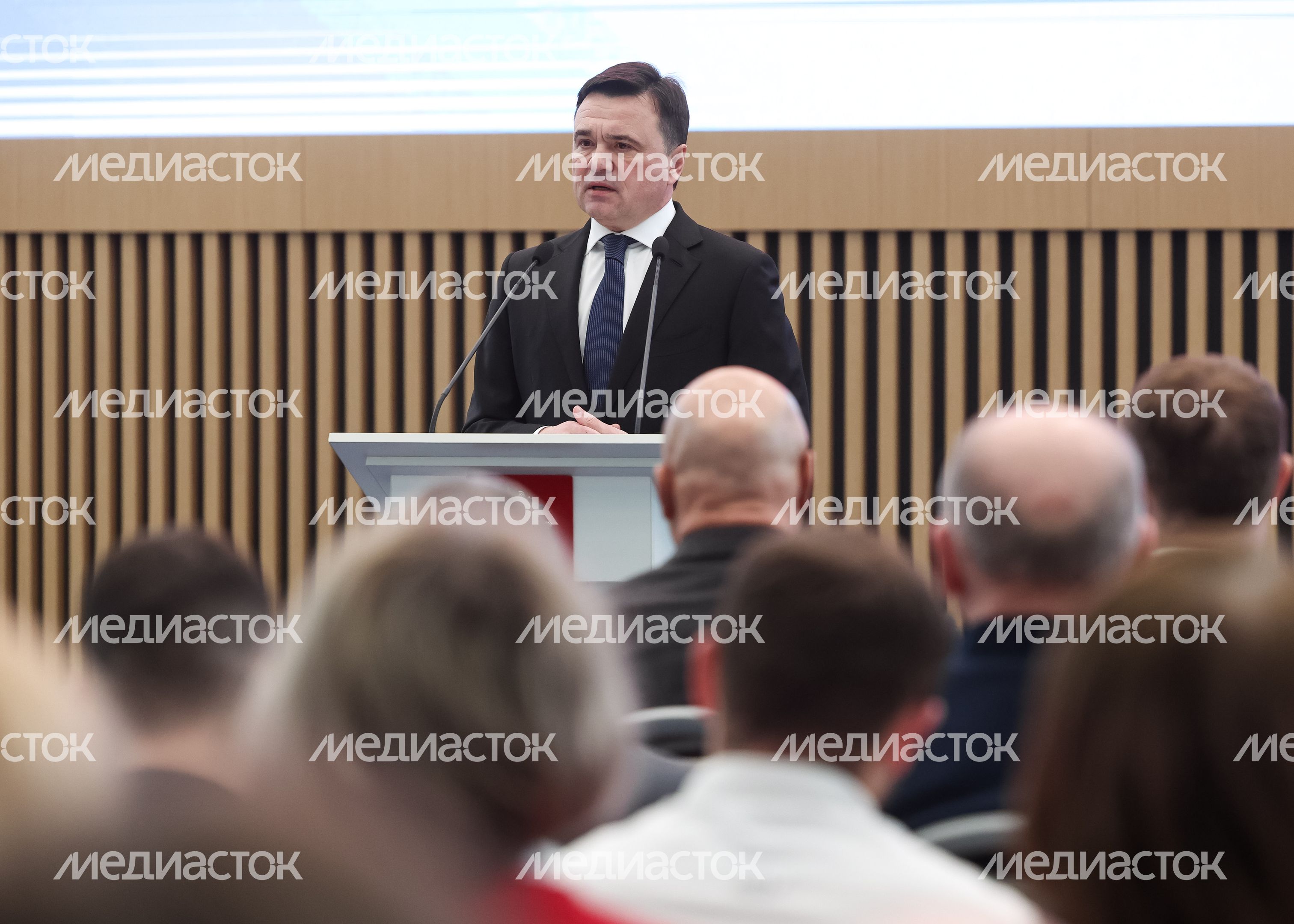 Андрей Воробьев открыл заседание Коллегии Министерства физической культуры и спорта Московской области Андрей Воробьев открыл заседание Коллегии Министерства физической культуры и спорта Московской области