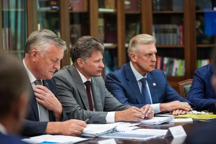Андрей Воробьев обсудил приоритетные направления сотрудничества с представителями ПАО «Газпром»