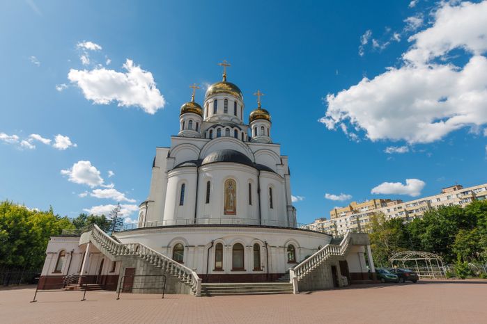 Храм Троицы Живоначальной в Реутове