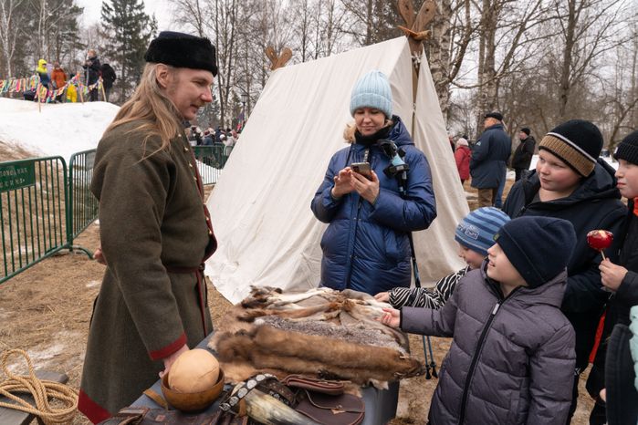 Масленица в парке "Захарово". Одинцовский округ