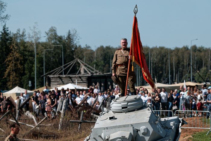 Военно-историческая реконструкция «Огненная дуга» в Одинцовском округе, посвященная Курской битве