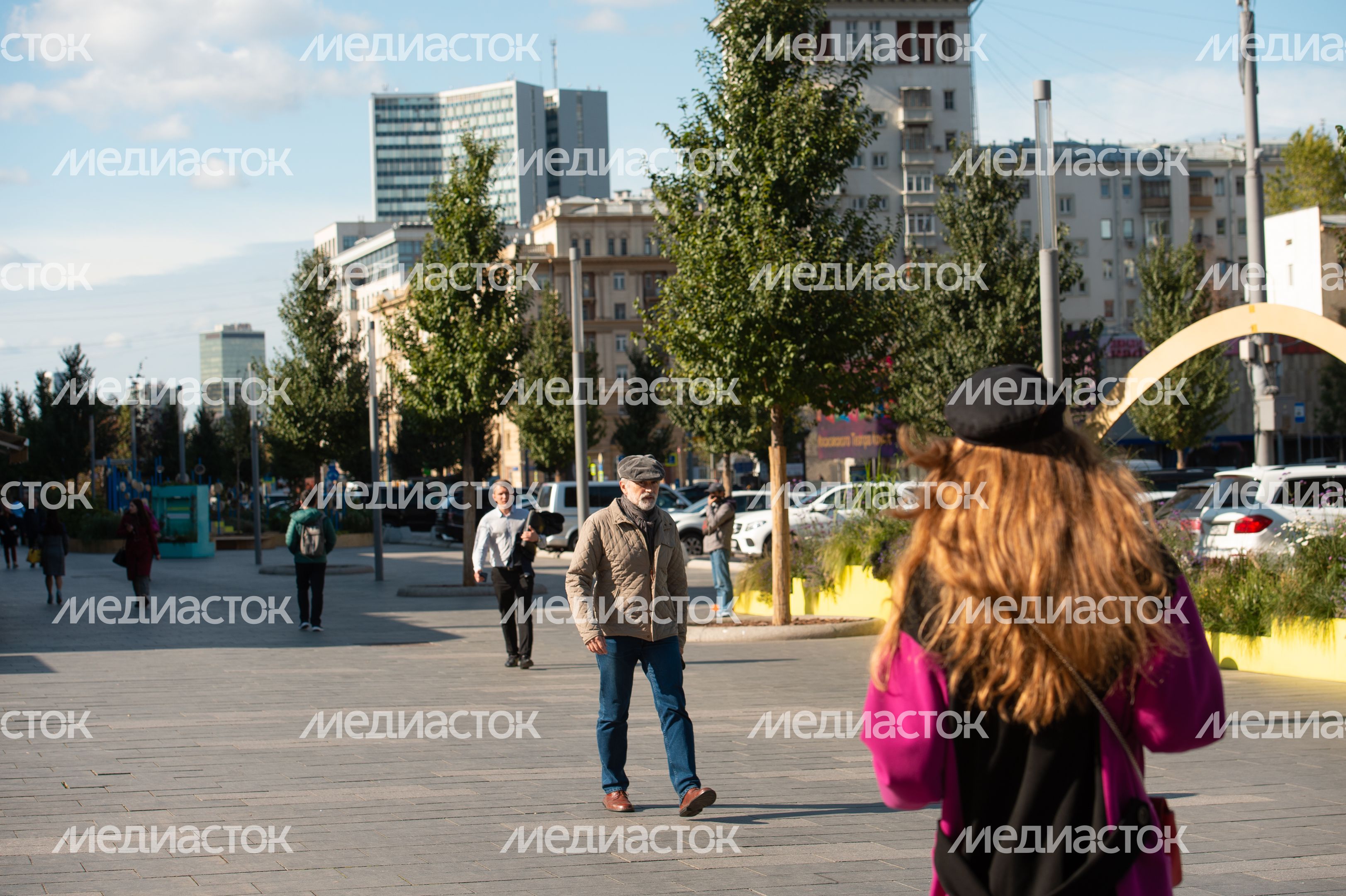 Опрос прохожих на Арбате