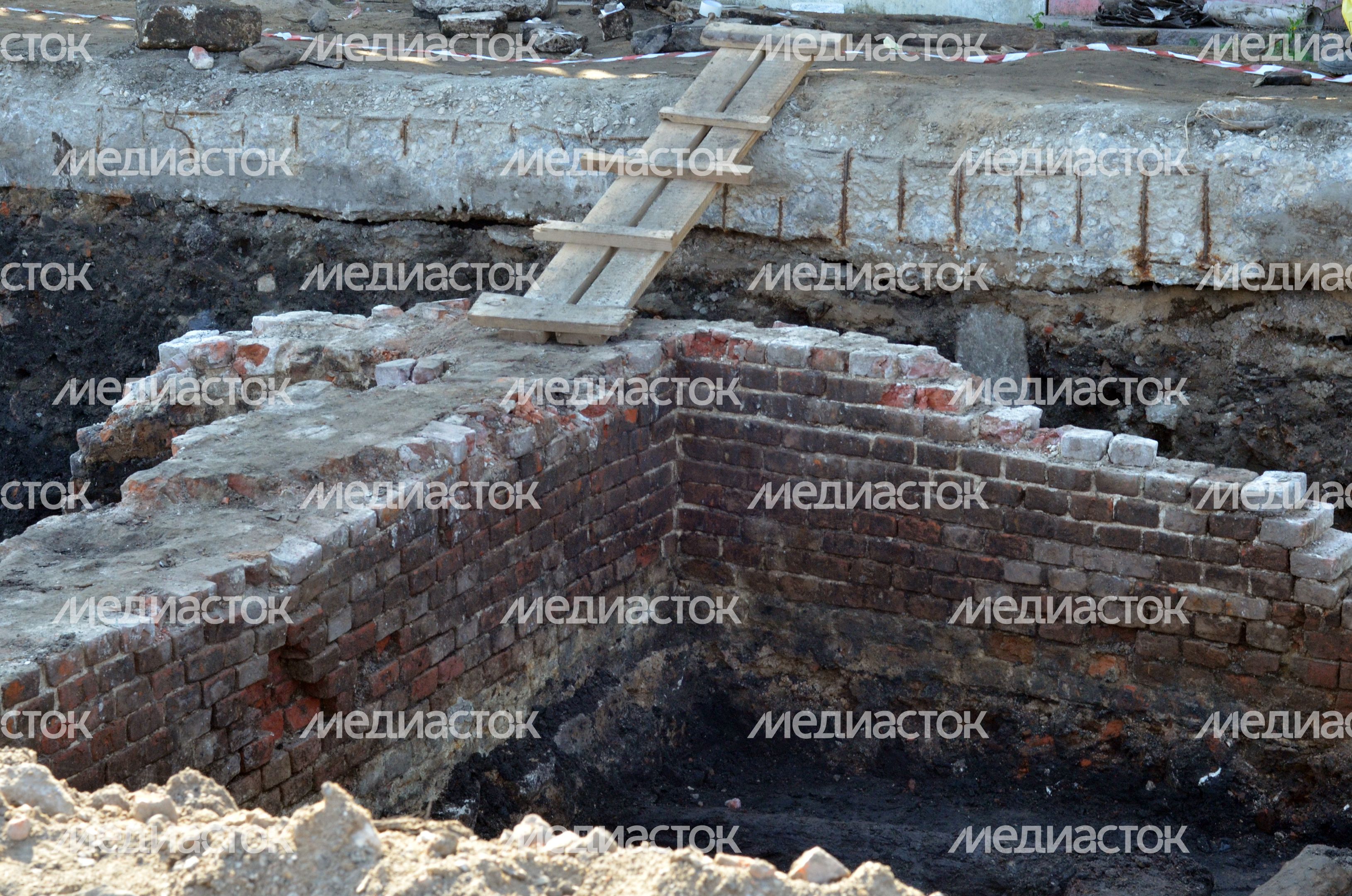Археологи обнаружили древнейшую улицу Москвы в Зарядье