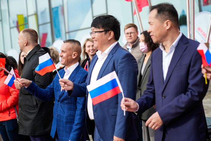 Открытие ТВК автомобилей и техники бизнес-парка "Гринвуд" в Красногорске
