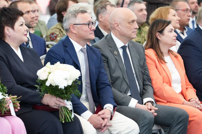 Подмосковных медиков поздравили с профессиональным праздником