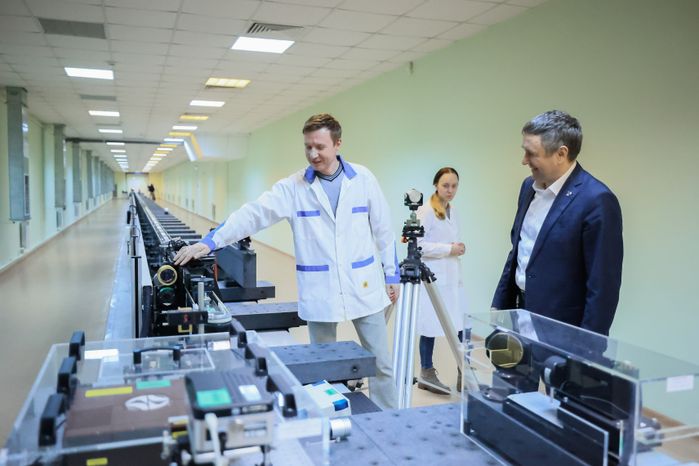 Губернатор на предприятии «ВНИИФТРИ» в Солнечногорске​