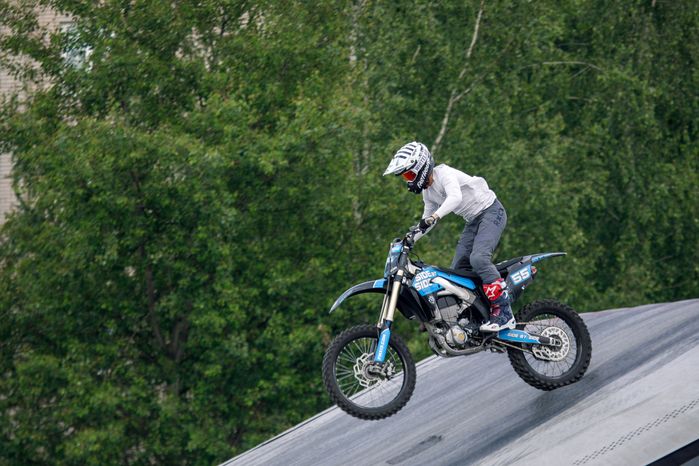 Шоу команды мотофристайла FMX13 в Лобне