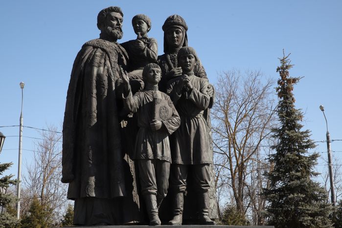 Памятник Родителям Преподобного Сергия в Сергиевом Посаде