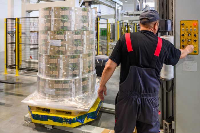Завод по производству упаковки для пищевых продуктов «МолоПак» в Чехове
