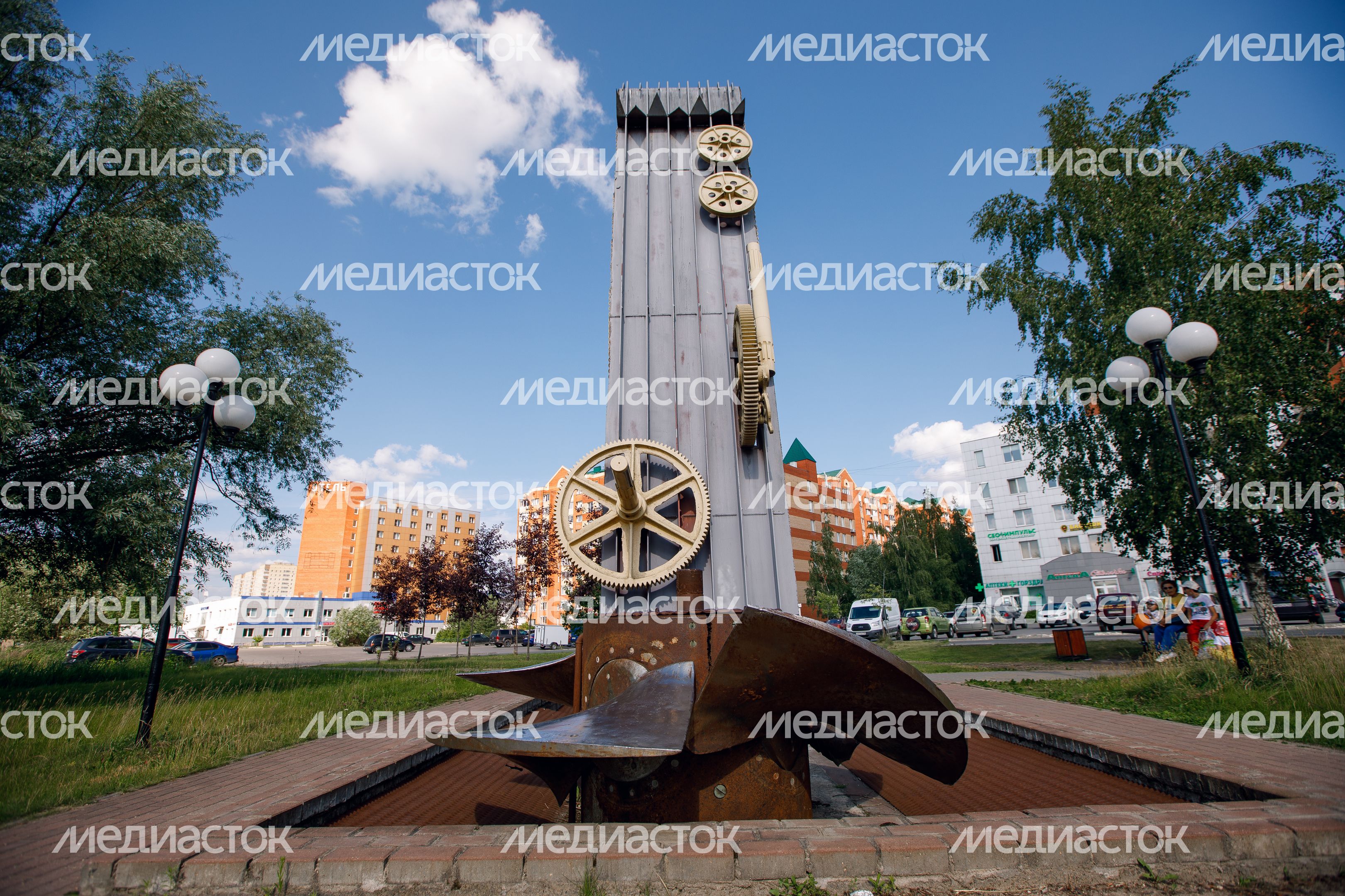 Дмитров. Памятник строителям канала имени Москвы Дмитров. Памятник строителям канала имени Москвы