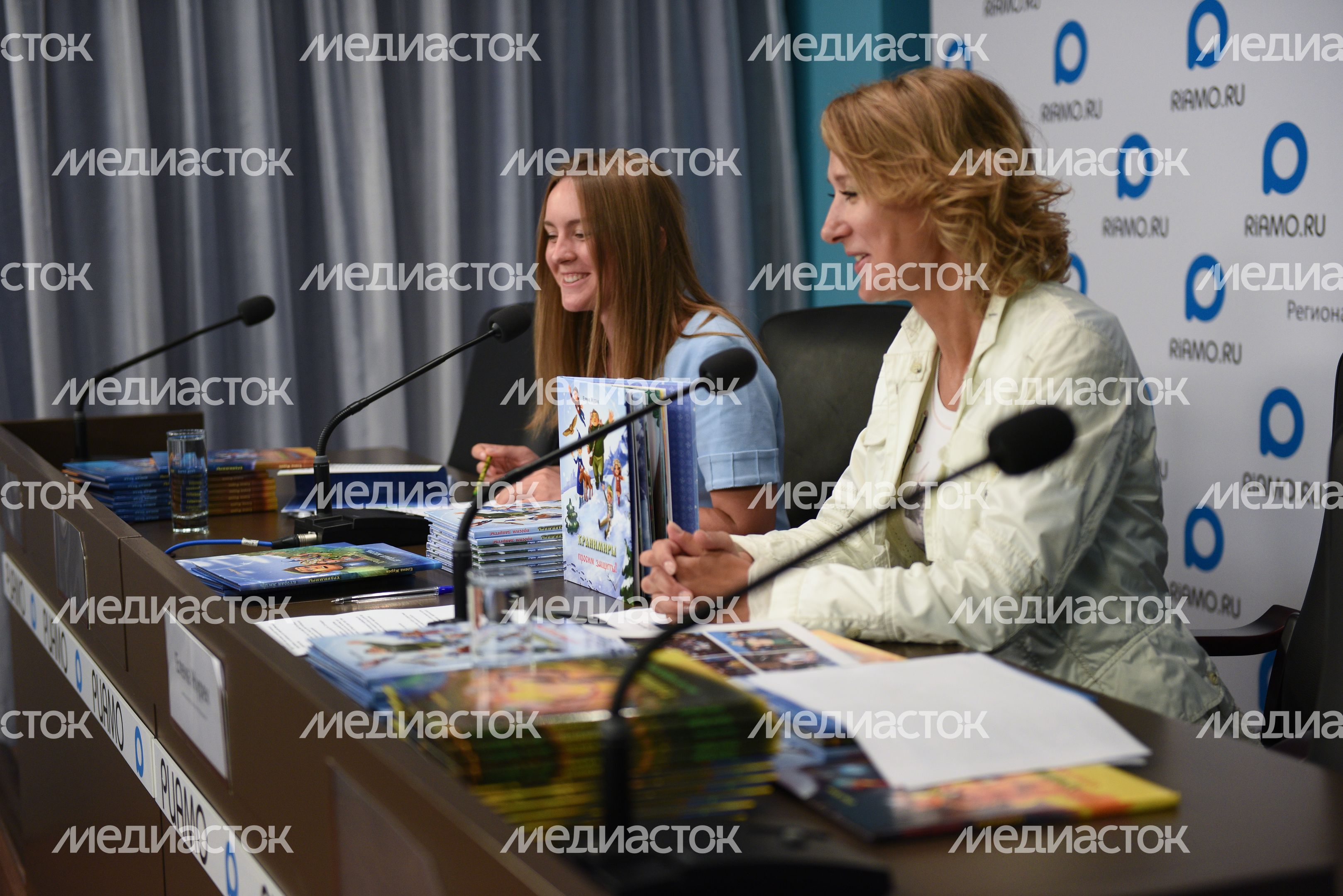 Пресс-конференция автора книг экологического фэнтези «Хранимиры»