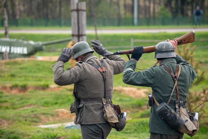 Военно-историческая реконструкция «Штурм Кенигсберга» в День Победы в парке «Патриот» Одинцовского округа