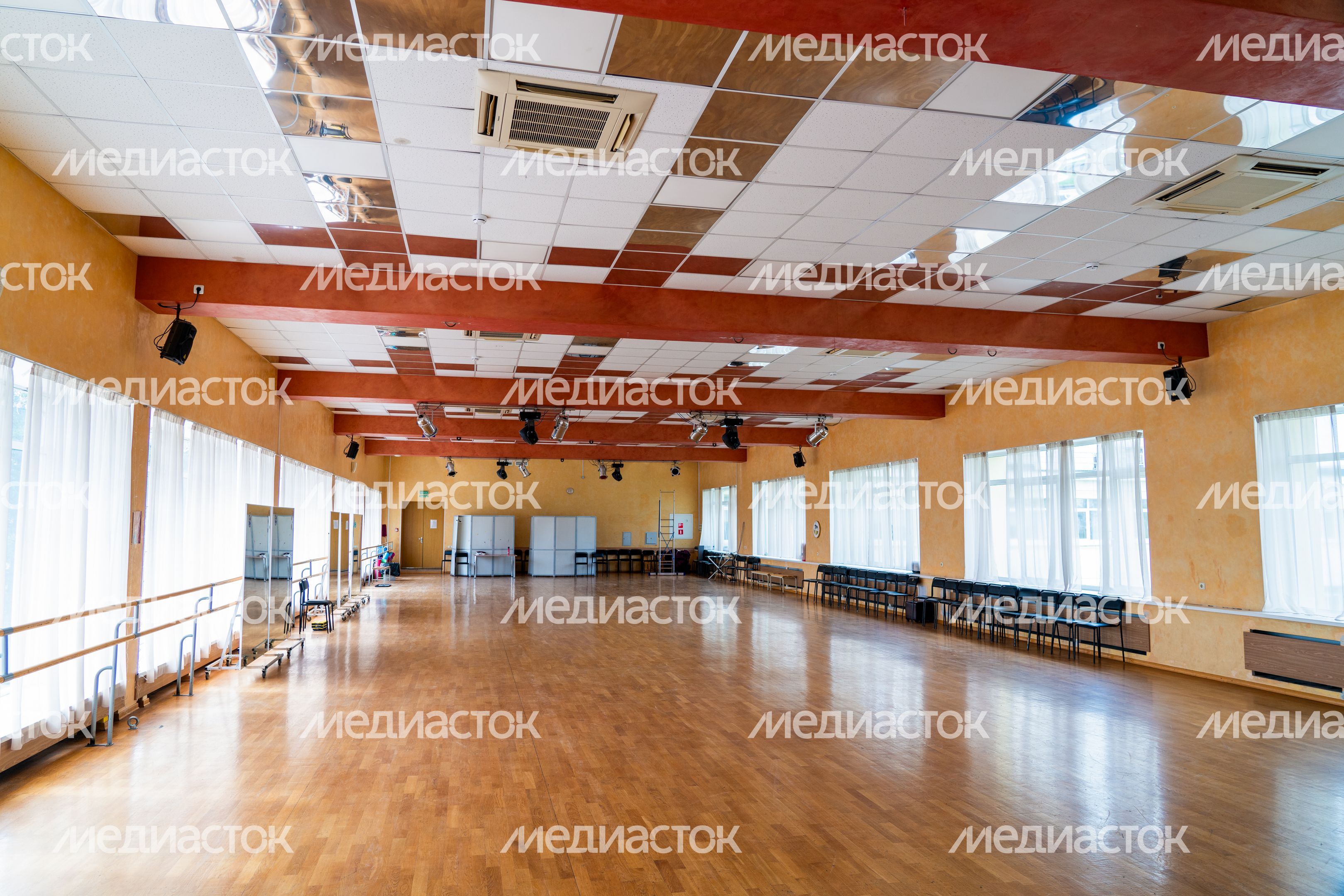 Дворец культуры "Октябрь" в Подольске