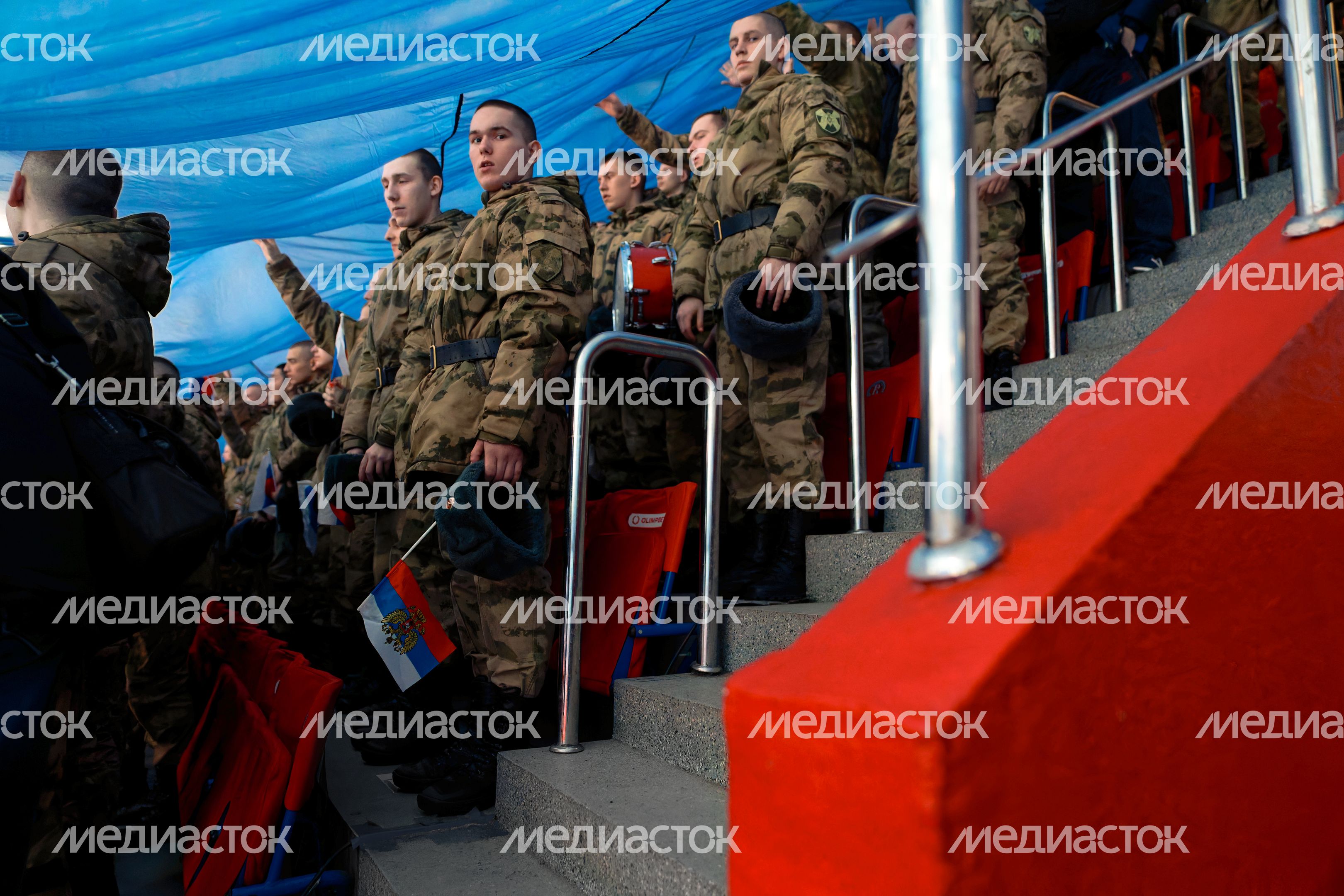 Матч Героев Подмосковья с легендами хоккея в Балашихе Матч Героев Подмосковья с легендами хоккея в Балашихе