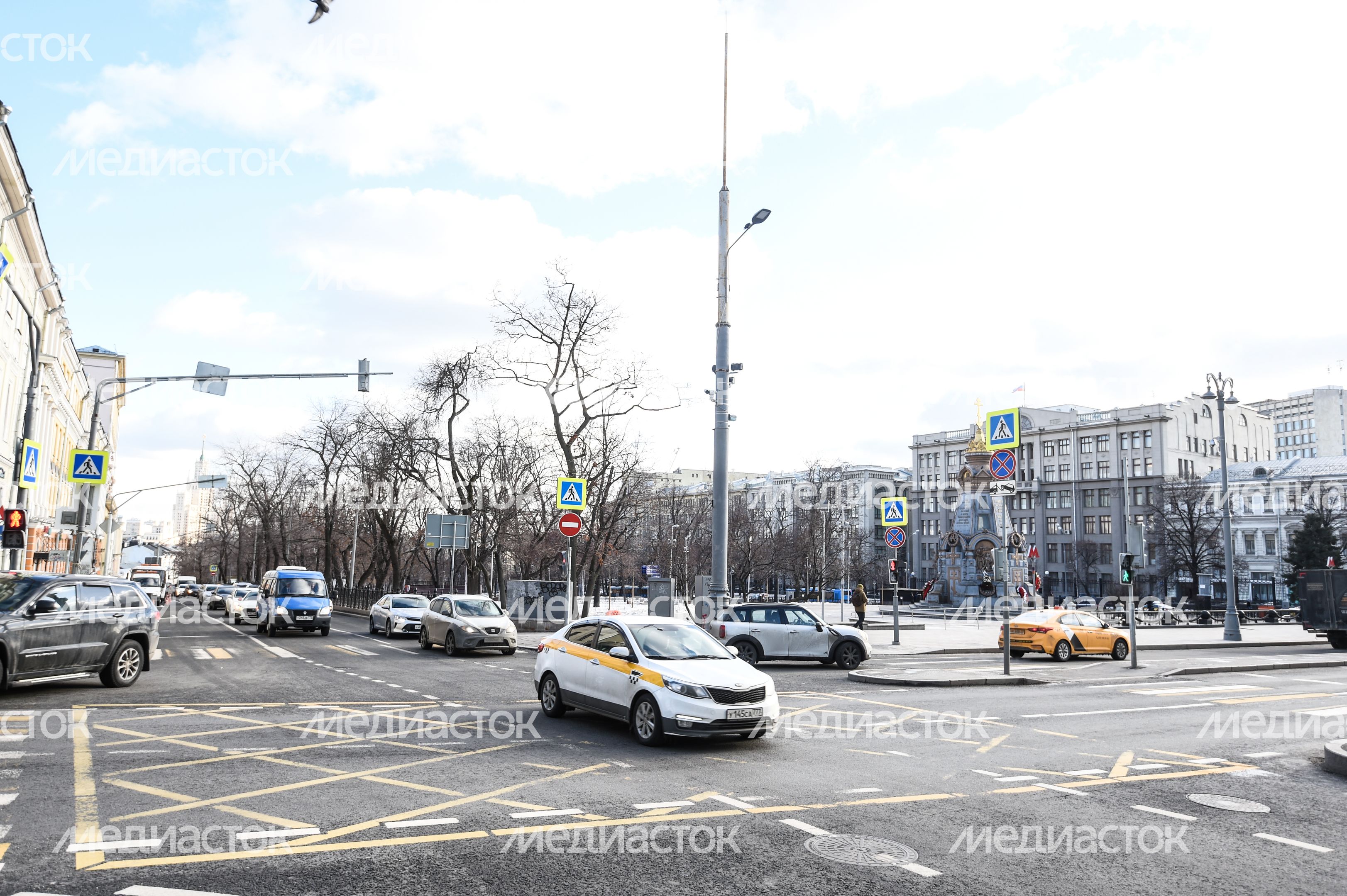 Вафельная разметка на улицах Москвы Вафельная разметка на улицах Москвы