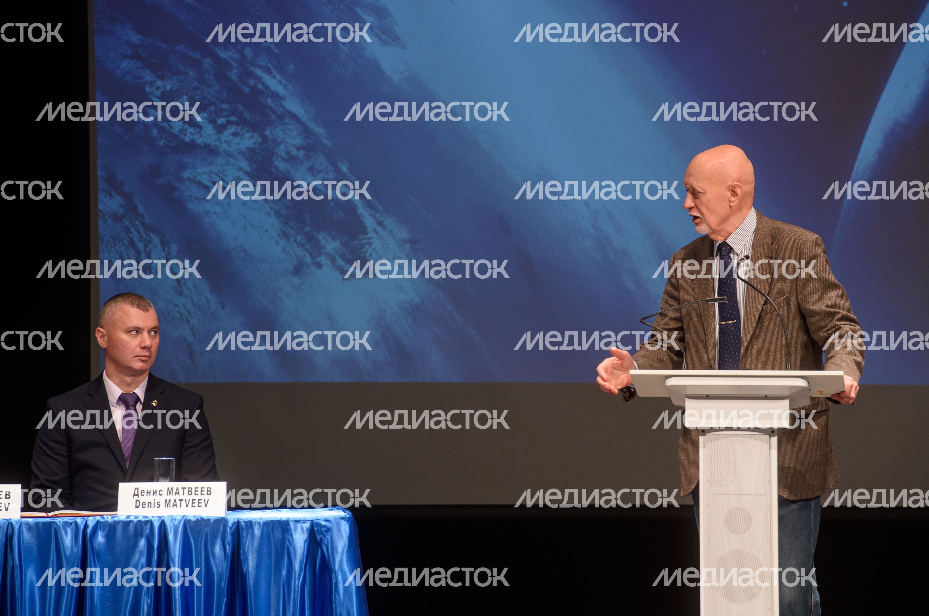 Торжественная встреча космонавтов и астронавтов 67-й длительной экспедиции на МКС