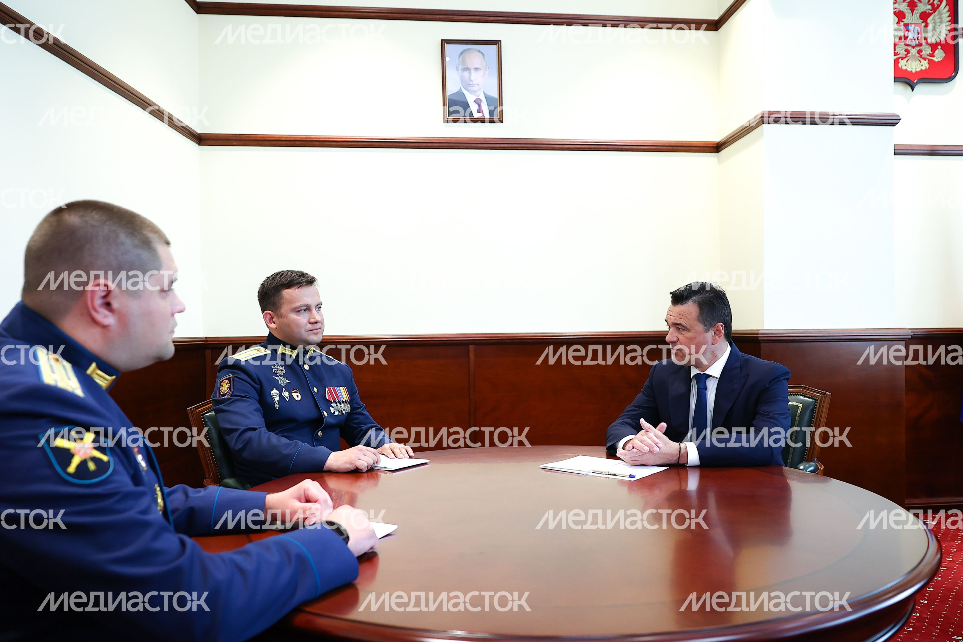 Губернатор встретился  с участниками президентской программы «Время героев»