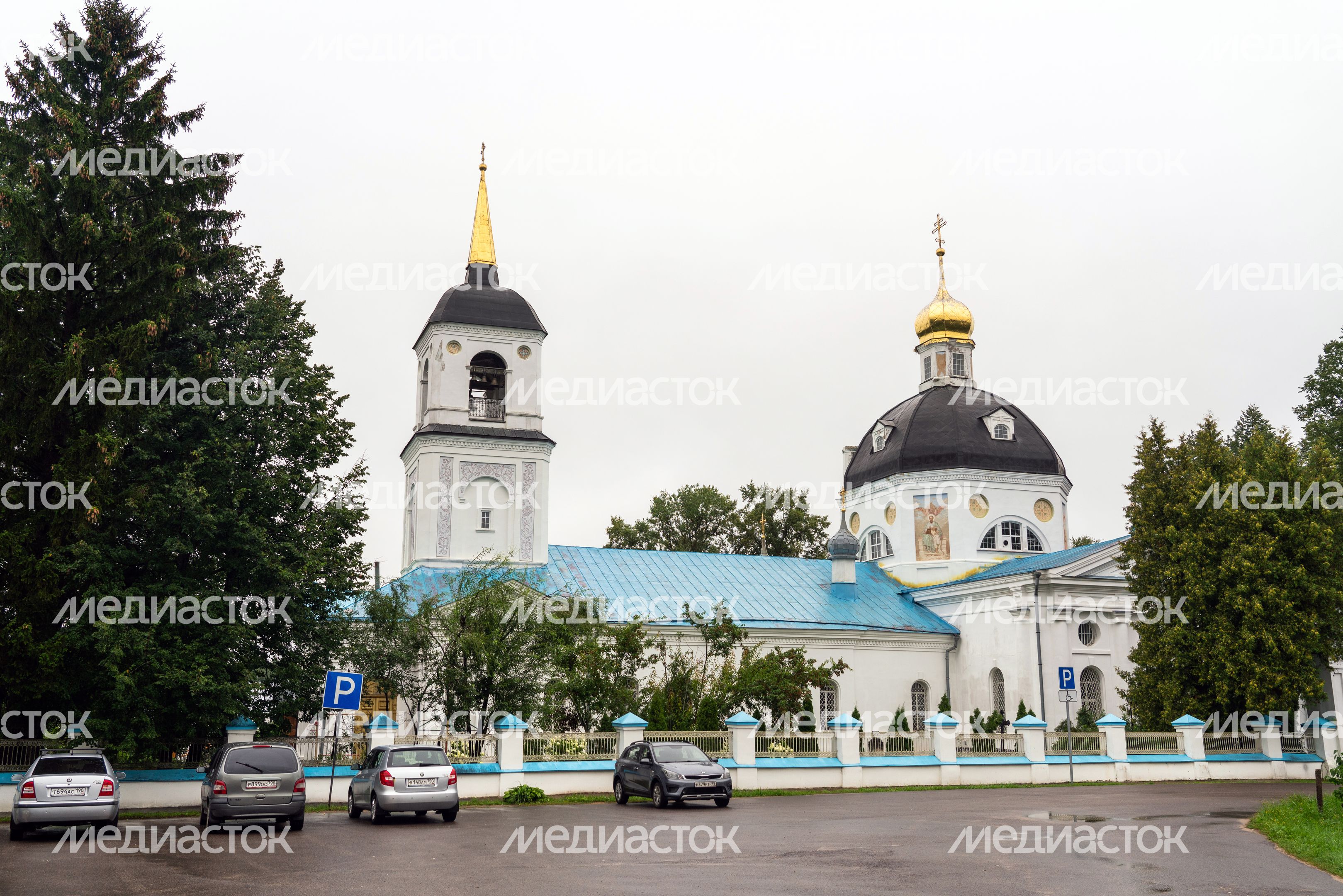 Церковь Воскресения Словущего на Николо-Железновском погосте в деревне Шипулино округа Клин Церковь Воскресения Словущего на Николо-Железновском погосте в деревне Шипулино округа Клин