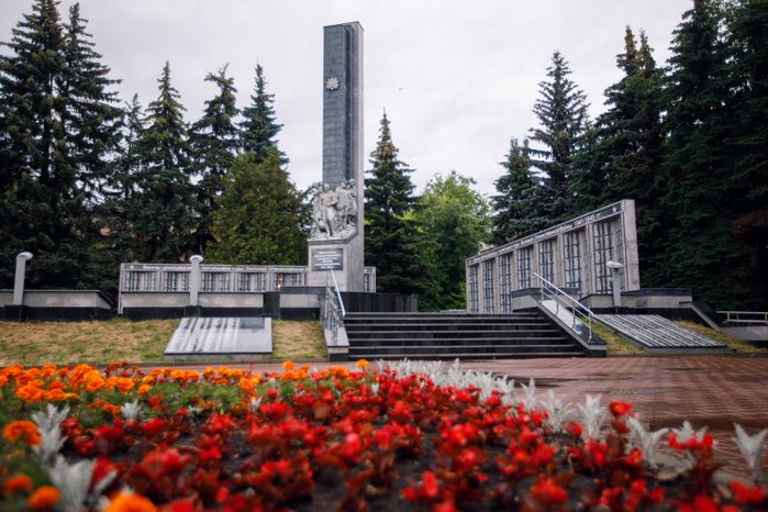 Монумент славы