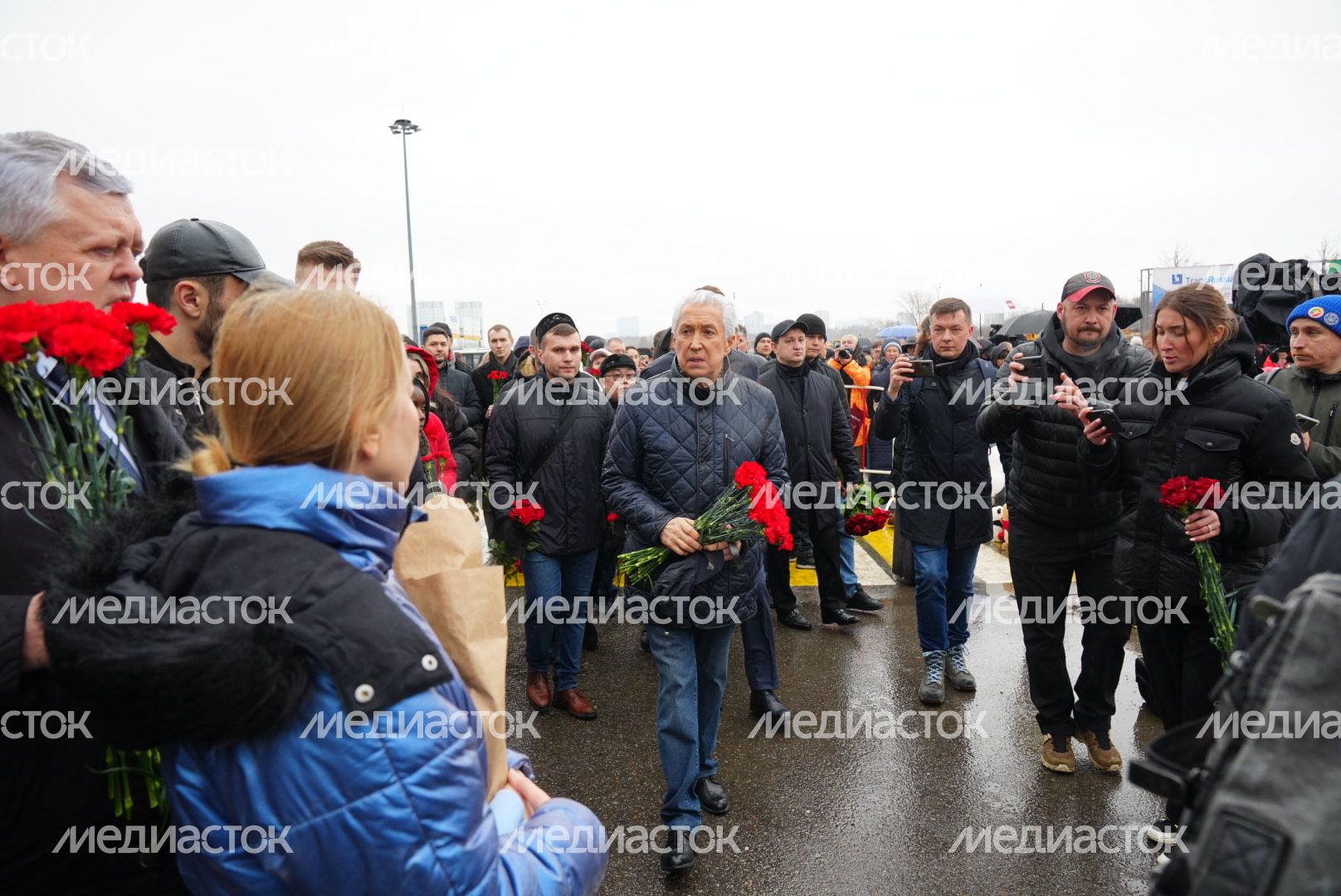 Акция "Журавли" в память о жертвах теракта прошла в Красногорске Акция "Журавли" в память о жертвах теракта прошла в Красногорске