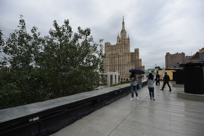 Памятник конструктивизма «Дом Наркомфина» в Москве