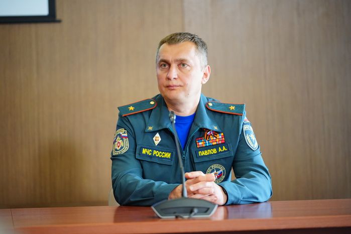 Губернатор и министр МЧС России поздравили  сотрудников пожарной охраны