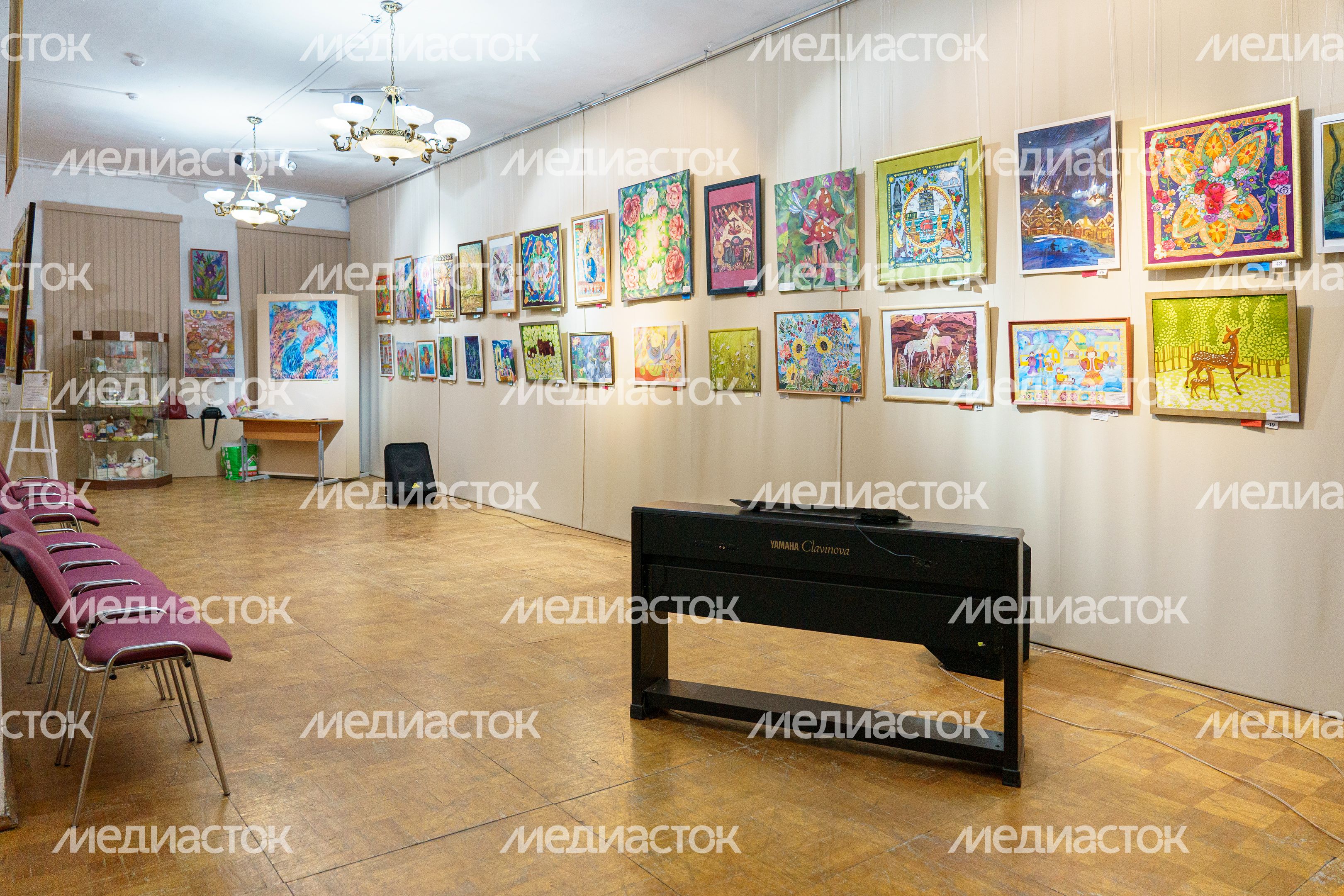XXV Московская областная выставка-конкурс «Роспись ткани» в выставочном зале «Дома Широкова» Павлововского Посада XXV Московская областная выставка-конкурс «Роспись ткани» в выставочном зале «Дома Широкова» Павлововского Посада