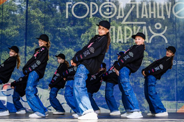 Второй сезон фестиваля «Город танцует в парках» в Видновском лесопарке