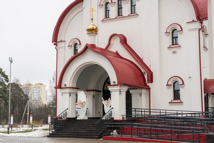 Храм Георгия Победоносца в поселке Голубое округа Солнечногорск