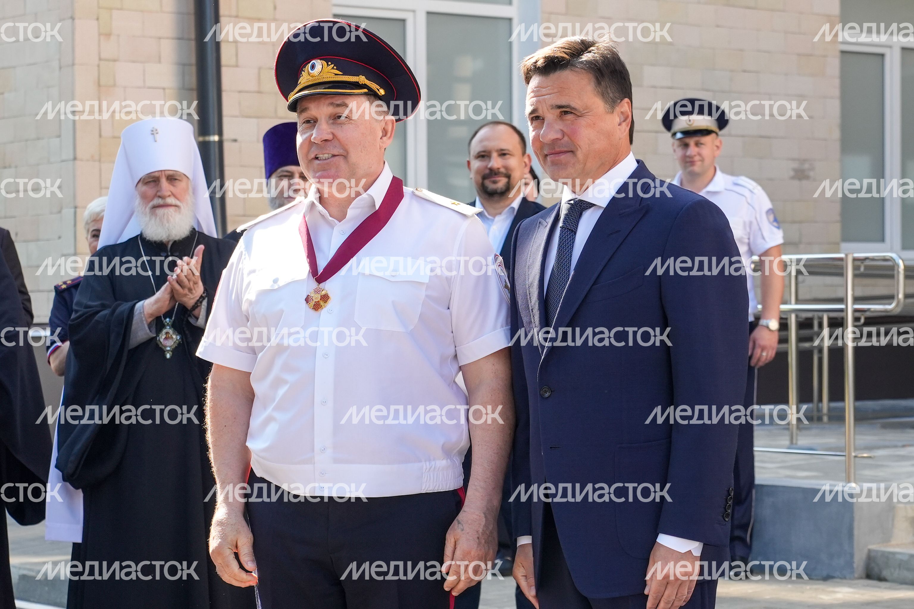 Андрей Воробьев поздравил сотрудников ГИБДД с профессиональным праздником