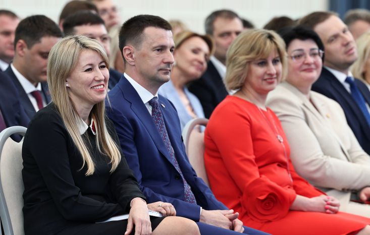 Подмосковных медработников поздравили с профессиональным праздником
