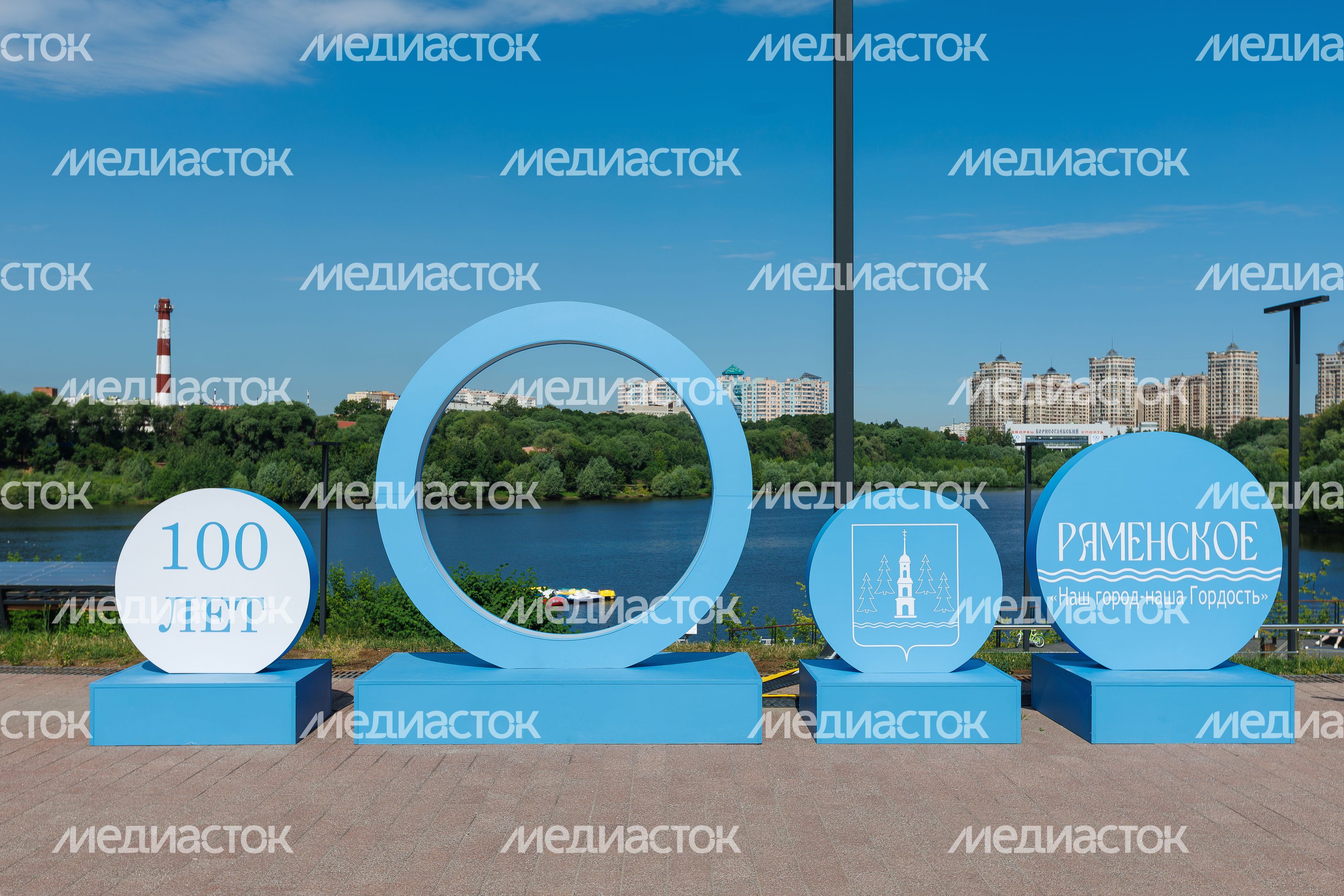 Благоустройство набережной Борисоглебского озера в Раменском парке