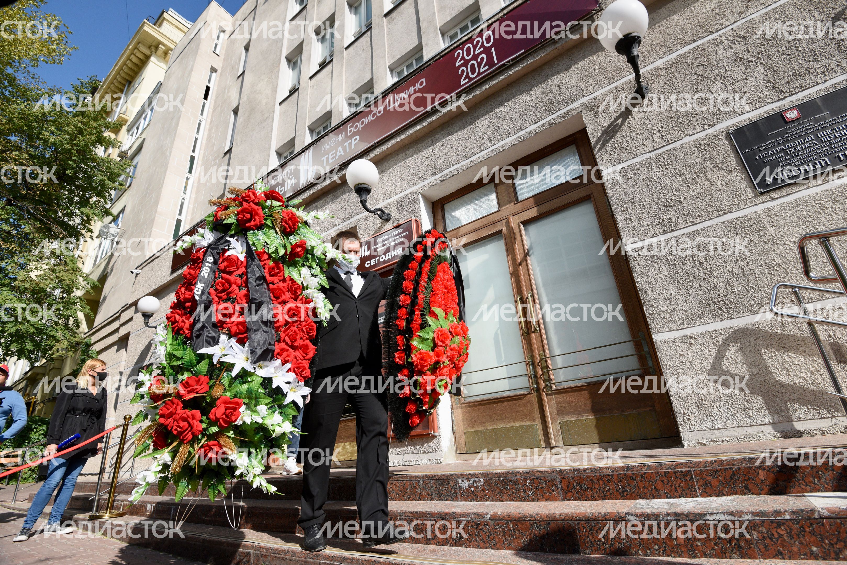Церемония прощания с телеведущим Михаилом Борисовым