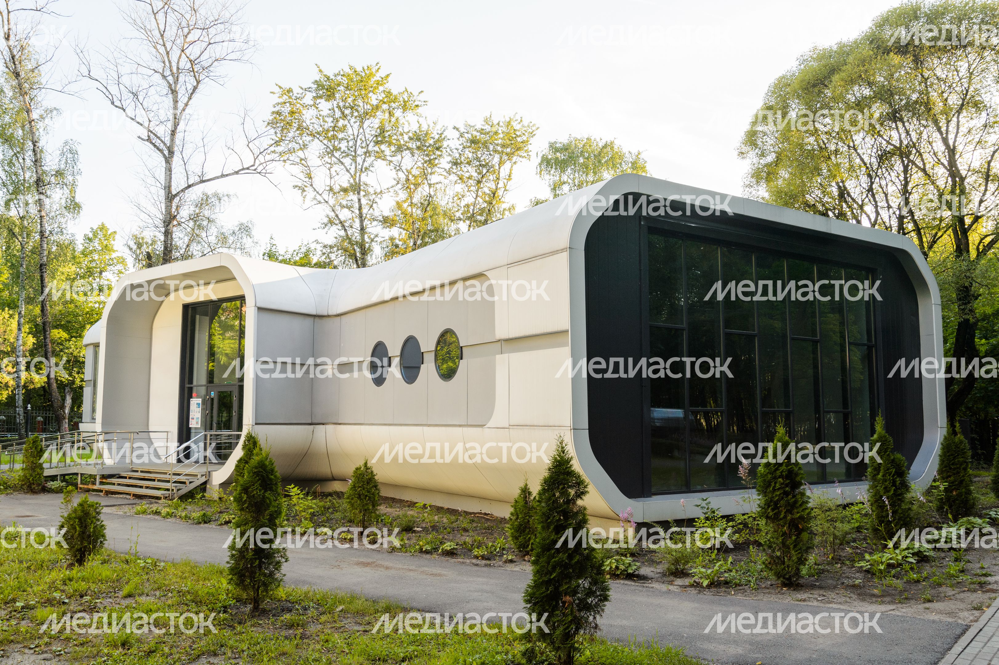 Королев. Центральный городской парк Королев. Центральный городской парк