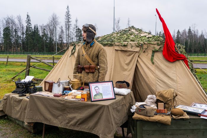Интерактивные площадки для зрителей военно-исторической реконструкции «Битва под Москвой» ко Дню воинской славы России
