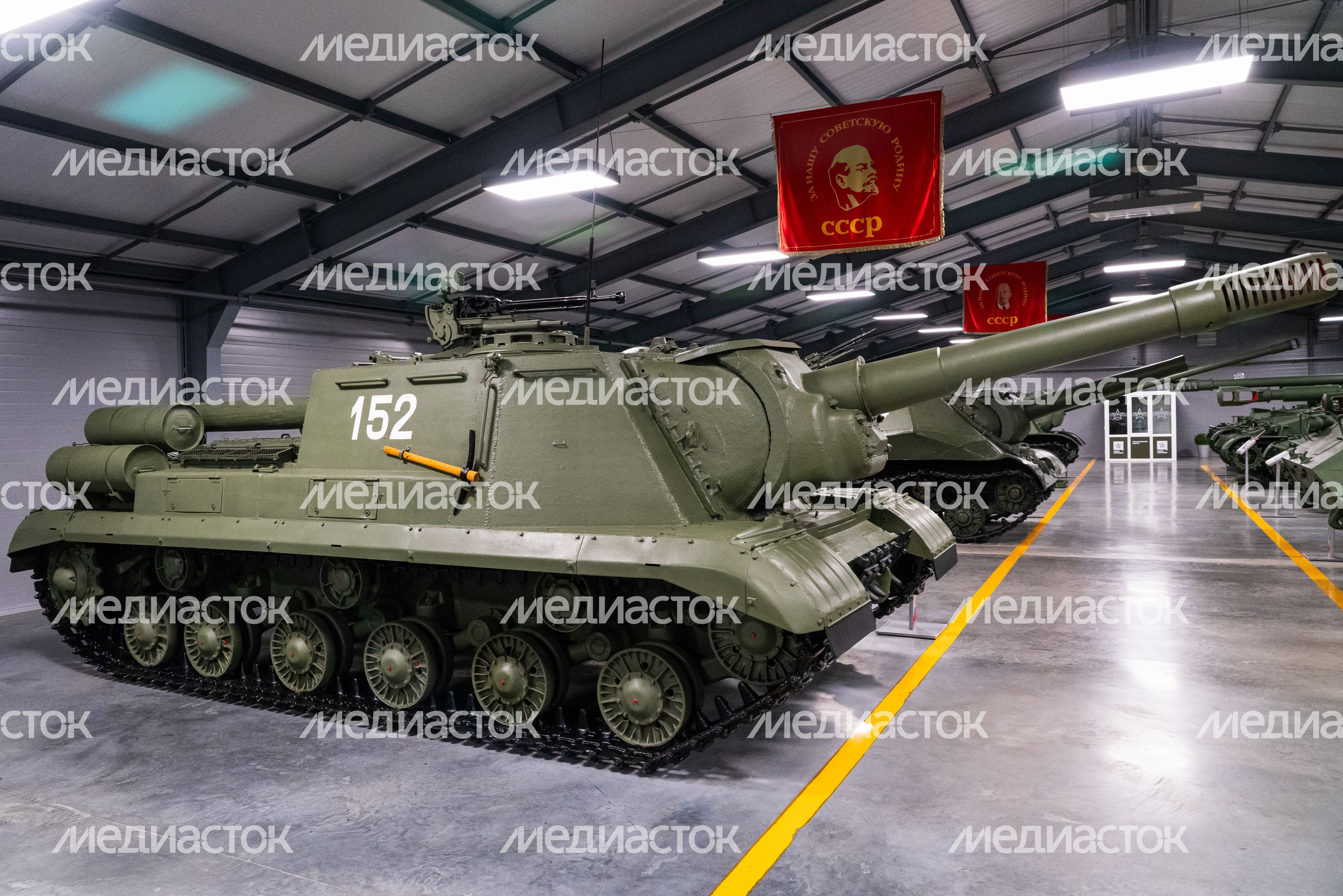 Танковый музей в парке "Патриот"