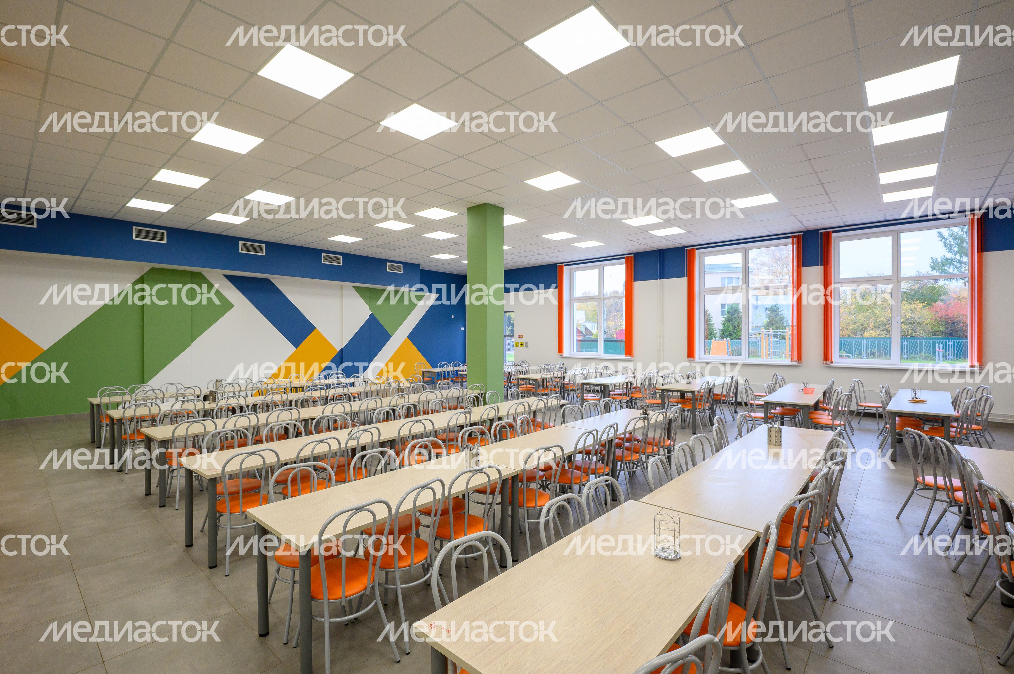 Столовая в новом корпусе Первомайской школы №2 им. М.Ф. Тихонова на 825 мест в Королеве Столовая в новом корпусе Первомайской школы №2 им. М.Ф. Тихонова на 825 мест в Королеве