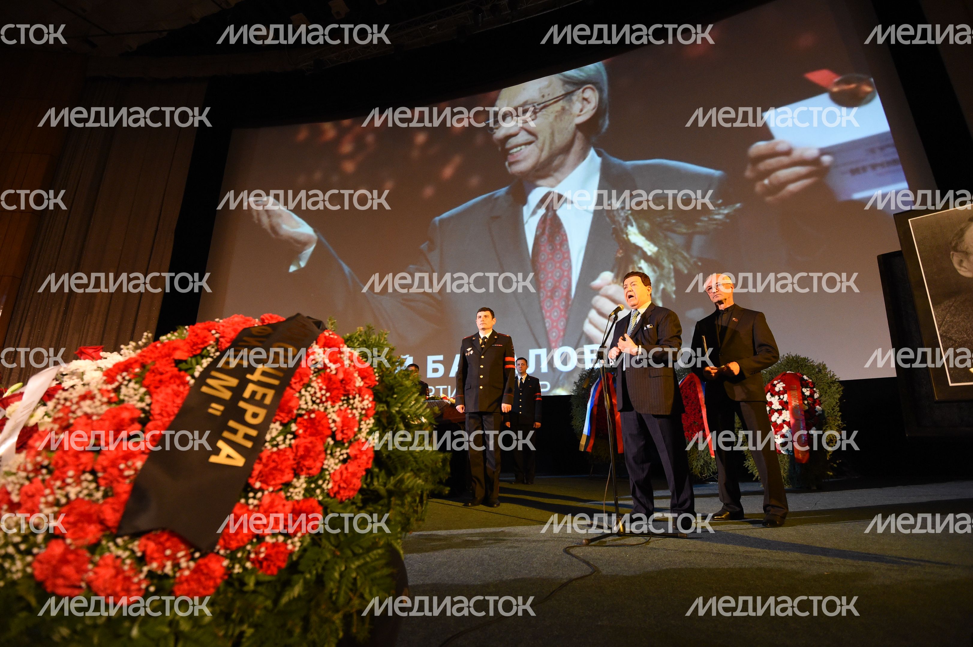 Прощание с актером Алексеем Баталовым в Доме кино в Москве