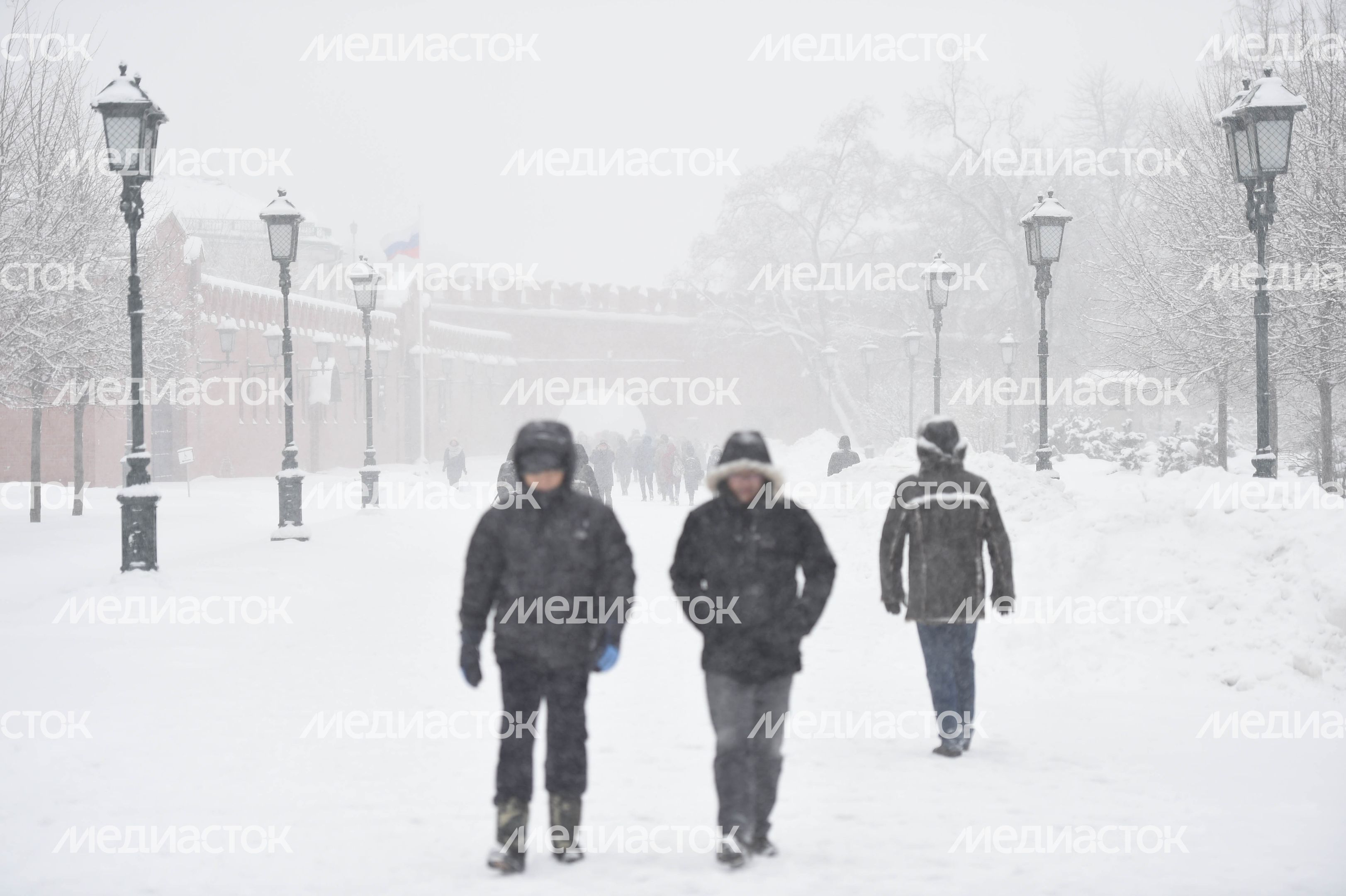 Рекордный снегопад в Москве и Подмосковье