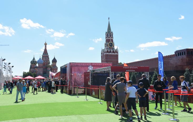Футбольный парк на Красной площади в Москве