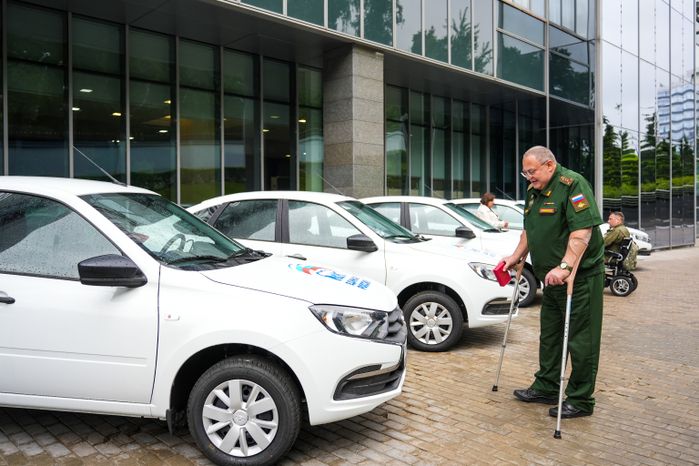 Автомобили для ветеранов СВО