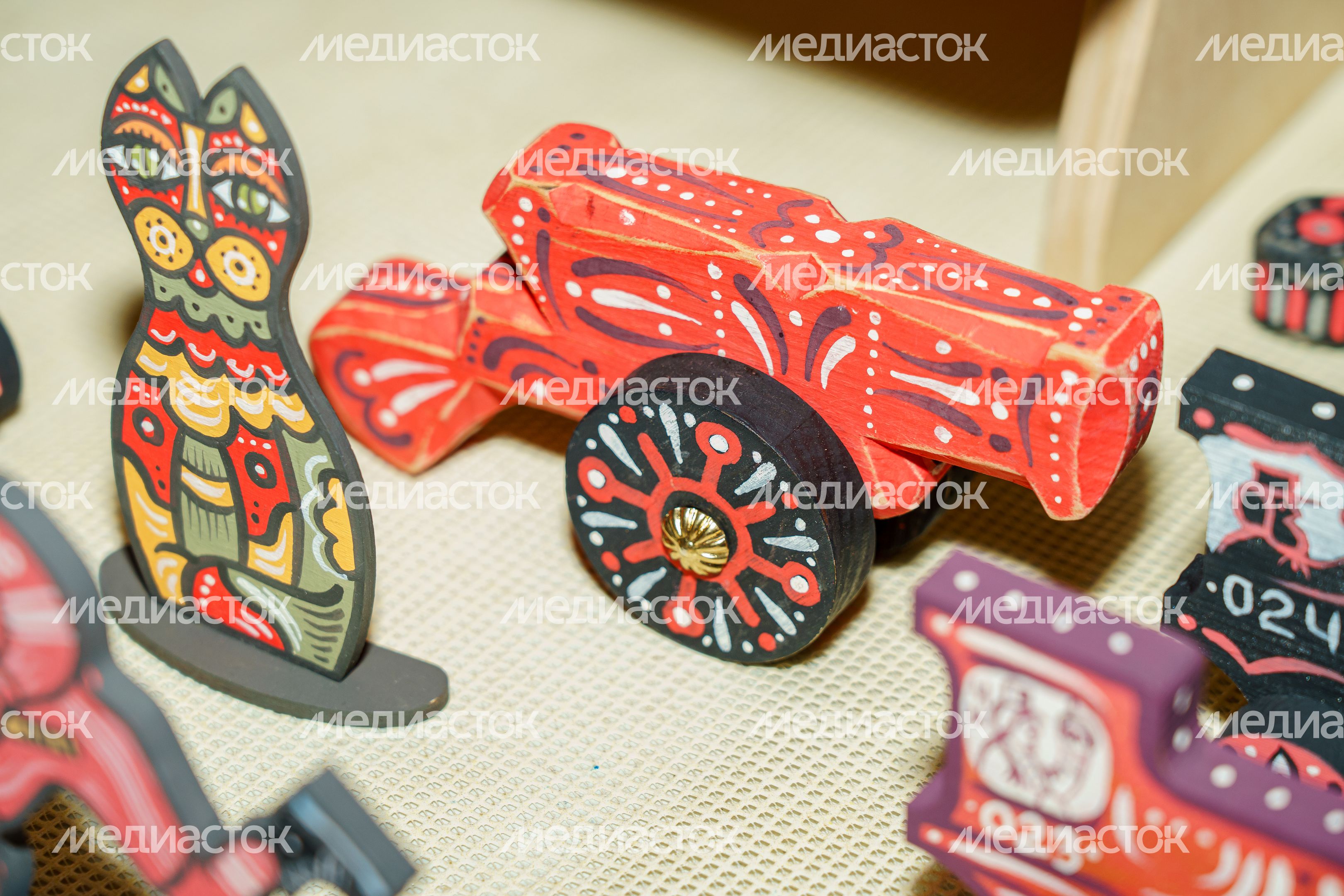 Выставка-продажа авторской черневской игрушки в ДК "Подмосковье" Выставка-продажа авторской черневской игрушки в ДК "Подмосковье"