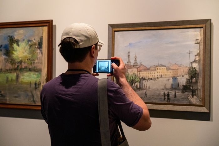 Выставка «Свет между мирами» в музее «Новый Иерусалим» в Истре